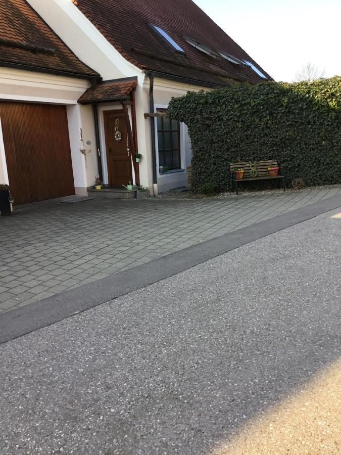 Ferienwohnung Heigemeir Ehekirchen Екстериор снимка